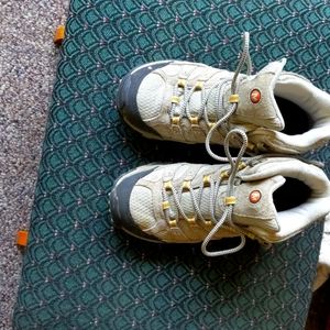 Merrill hiking boots